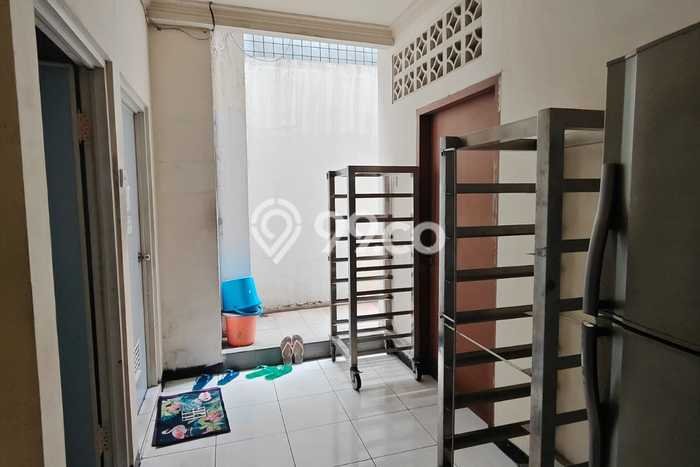 Ruko Dijual di Prime Area Jakarta Pusat Luas 400m2 Ruko Dijual di Prime Area Jakarta Pusat Luas 400m2