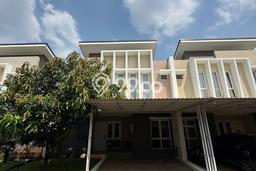 Disewakan! Rumah 4 Kamar Tidur &
2 Kamar Mandi di Gading Serpong, Tangerang Disewakan! Rumah 4 Kamar Tidur &
2 Kamar Mandi di Gading Serpong, Tangerang