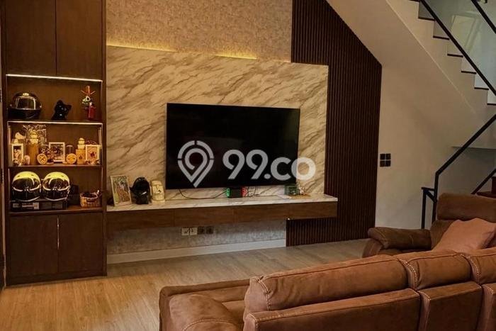 Jual Rumah Luas Megah Dengan View Cantik di BSD Green Wich, Tangerang Jual Rumah Luas Megah Dengan View Cantik di BSD Green Wich, Tangerang