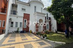 Rumah Luxury Modern Tanpa Renovasi di Gading Serpong Tangerang Rumah Luxury Modern Tanpa Renovasi di Gading Serpong Tangerang