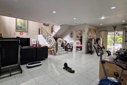 For Sale! Luxury House LT 240m2 Desain Modern di BSD The Green For Sale! Luxury House LT 240m2 Desain Modern di BSD The Green