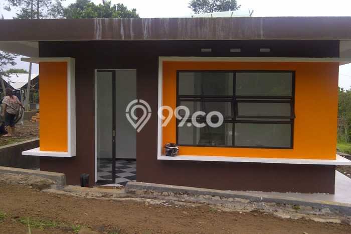 Komersial Dijual Lokasi Emas di Tanjungsari Luas 900m2 Komersial Dijual Lokasi Emas di Tanjungsari Luas 900m2