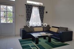 Rumah cantik area dago carport luas Rumah cantik area dago carport luas