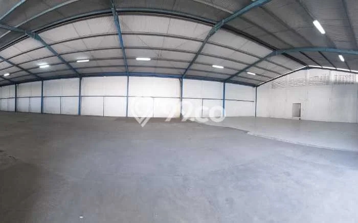Unit Gudang Paling Strategis di Kiaracondong Bandung dengan LB 960m2 Unit Gudang Paling Strategis di Kiaracondong Bandung dengan LB 960m2