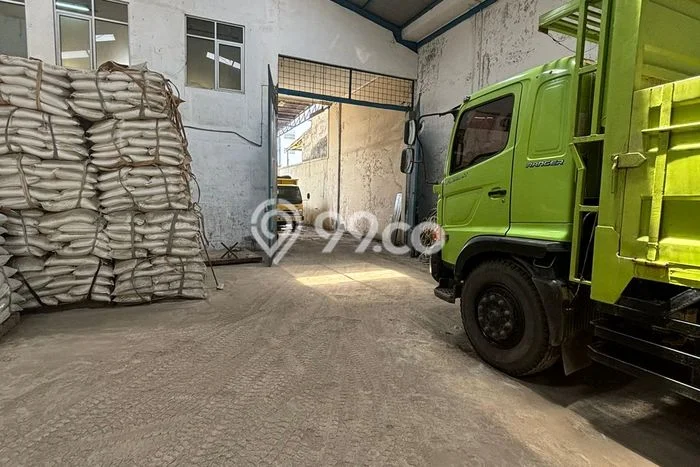Untuk Dijual Gudang di Taman Kopo Indah, Bandung Harga Penawaran Spesial Untuk Dijual Gudang di Taman Kopo Indah, Bandung Harga Penawaran Spesial