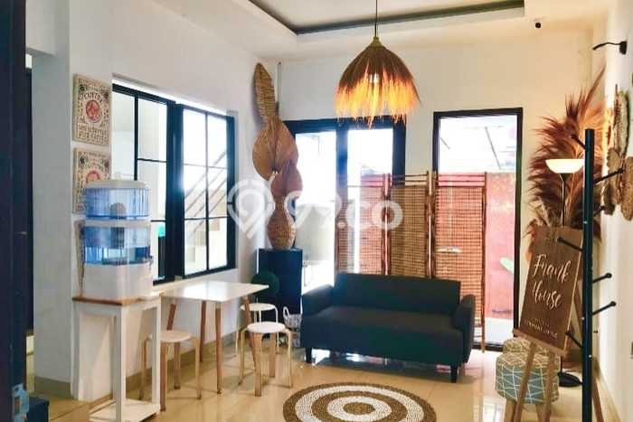 LOKASI STRATEGIS! Hotel di , Luas 300m2m², Pusat Komersial, Jalan Utama LOKASI STRATEGIS! Hotel di , Luas 300m2m², Pusat Komersial, Jalan Utama