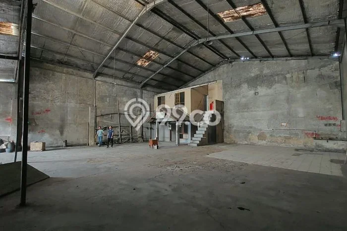FOR RENT! Gudang di Gede Bage Cocok untuk Bisnis 300m2 FOR RENT! Gudang di Gede Bage Cocok untuk Bisnis 300m2