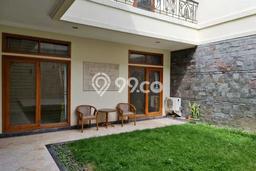 Dijual Rumah Mewah Megah Dengan View Cantik di Setra Duta, Bandung Dijual Rumah Mewah Megah Dengan View Cantik di Setra Duta, Bandung