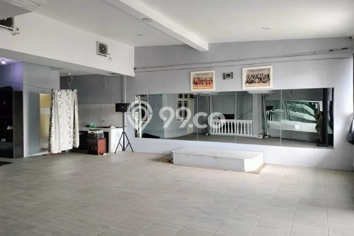 Komersial Bagus Dijual LB 259m2 Lokasi Strategis Bandung Area Cocok untuk Bisnis Komersial Bagus Dijual LB 259m2 Lokasi Strategis Bandung Area Cocok untuk Bisnis