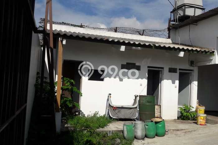 Gudang Dijual di Bandung LT 484m2 & LB 390m2 Lokasi Terbaik! Gudang Dijual di Bandung LT 484m2 & LB 390m2 Lokasi Terbaik!