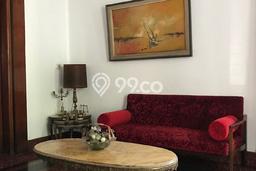 Rumah Mewah LB 980m2 Siap Huni Desain Elegan di Riau, Bandung Rumah Mewah LB 980m2 Siap Huni Desain Elegan di Riau, Bandung