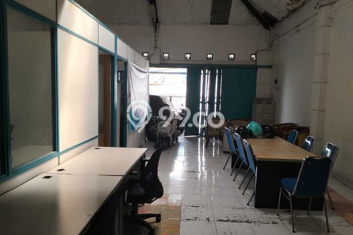 Untuk Dijual! Gudang di Garuda Bandung LT 500m2 / LB 250m2 Kawasan Strategis Untuk Dijual! Gudang di Garuda Bandung LT 500m2 / LB 250m2 Kawasan Strategis