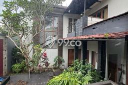 Rumah Elit Modern Siap Huni di Kota Baru Parahyangan Bandung Rumah Elit Modern Siap Huni di Kota Baru Parahyangan Bandung