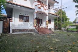 Rumah sewa siap huni 6 Kamar Tidur di Geger Kalong, Bandung Rumah sewa siap huni 6 Kamar Tidur di Geger Kalong, Bandung