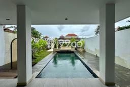 Vila Kawasan , Area 330m2m², Dekat ke berbagai fasilitas umum Vila Kawasan , Area 330m2m², Dekat ke berbagai fasilitas umum