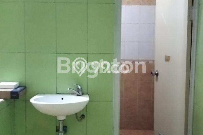 Rumah Nyaman area Junrejo, Batu, Luas 87m2m² LB 77m2m² Rumah Nyaman area Junrejo, Batu, Luas 87m2m² LB 77m2m²