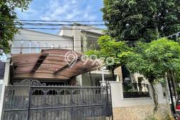 Hunian Mewah LB 630m2 Siap Pakai Desain Elegan di Pejaten, Jakarta Selatan Hunian Mewah LB 630m2 Siap Pakai Desain Elegan di Pejaten, Jakarta Selatan