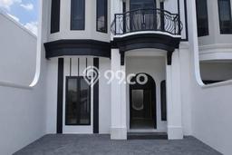 Dijual Rumah Strategis Bagus Punya 4 KT di Jagakarsa Jakarta Selatan SHM Dijual Rumah Strategis Bagus Punya 4 KT di Jagakarsa Jakarta Selatan SHM