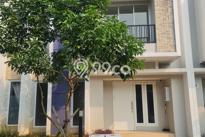 Jarang Ada! Rumah Sewa 2 Kamar Bagus Siap Huni Gading Serpong Jarang Ada! Rumah Sewa 2 Kamar Bagus Siap Huni Gading Serpong