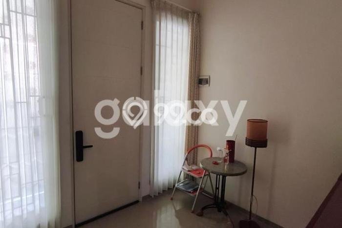 Rumah Strategis Minimalis Lb 114m2 di Mulyorejo, Surabaya Rumah Strategis Minimalis Lb 114m2 di Mulyorejo, Surabaya