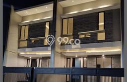 Jual Rumah Bagus Siap Huni LB 120m2 di Sukolilo, Surabaya Jual Rumah Bagus Siap Huni LB 120m2 di Sukolilo, Surabaya