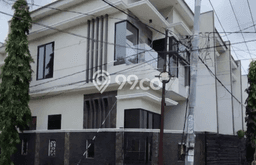 Rumah Strategis Minimalis Lb 120m2 di Mulyorejo, Surabaya Rumah Strategis Minimalis Lb 120m2 di Mulyorejo, Surabaya