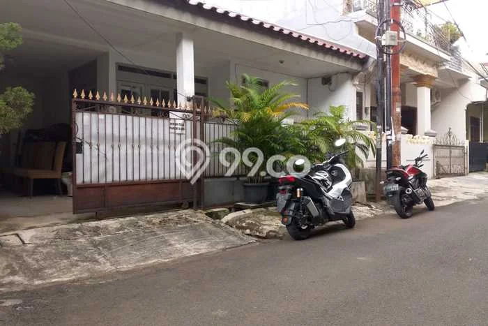 Sewa cepat rumah minimalis lokasi strategis 4 Kamar di Pasar Minggu, Jakarta Selatan Sewa cepat rumah minimalis lokasi strategis 4 Kamar di Pasar Minggu, Jakarta Selatan