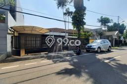 Rumah di Cempaka Putih, 4 KM, Pemandangan Indah, Luas 550m² LB 450m² Rumah di Cempaka Putih, 4 KM, Pemandangan Indah, Luas 550m² LB 450m²