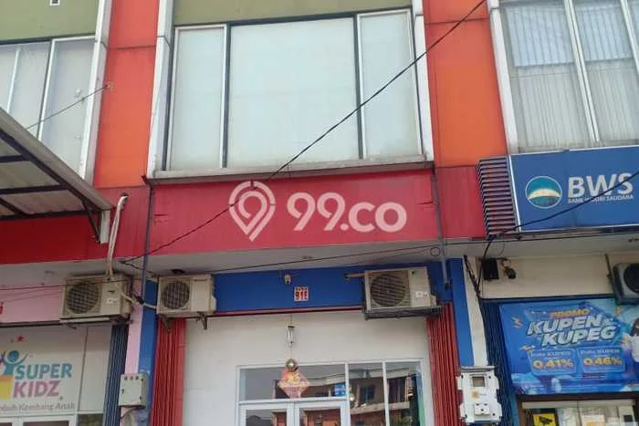 Ruko Kawasan Rawamangun, Luas 76m², For Rent, Pusat Bisnis, Siap Operasional Ruko Kawasan Rawamangun, Luas 76m², For Rent, Pusat Bisnis, Siap Operasional