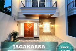 Rumah Modern Minimalis 3 KT Bisa Langsung Pindah di Jagakarsa Rumah Modern Minimalis 3 KT Bisa Langsung Pindah di Jagakarsa