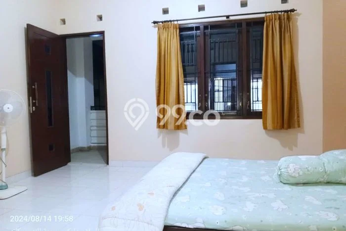 Jarang Ada! Rumah Kontrakan 4 Kamar Nyaman Siap Huni Pejaten Jarang Ada! Rumah Kontrakan 4 Kamar Nyaman Siap Huni Pejaten