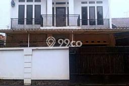 Rumah Cantik Siap Huni Di Tebet Luas 400m2 Lokasi Strategis Rumah Cantik Siap Huni Di Tebet Luas 400m2 Lokasi Strategis