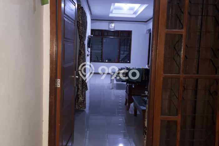 Dijual Rumah Luas Elegan Dengan View Eksklusif di Rawamangun, Jakarta Timur Dijual Rumah Luas Elegan Dengan View Eksklusif di Rawamangun, Jakarta Timur