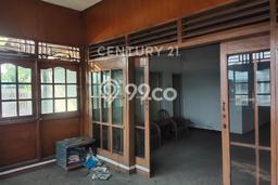 Jual Rumah Luas Elegan Dengan View Eksklusif di Kampung Ambon, Jakarta Timur Jual Rumah Luas Elegan Dengan View Eksklusif di Kampung Ambon, Jakarta Timur