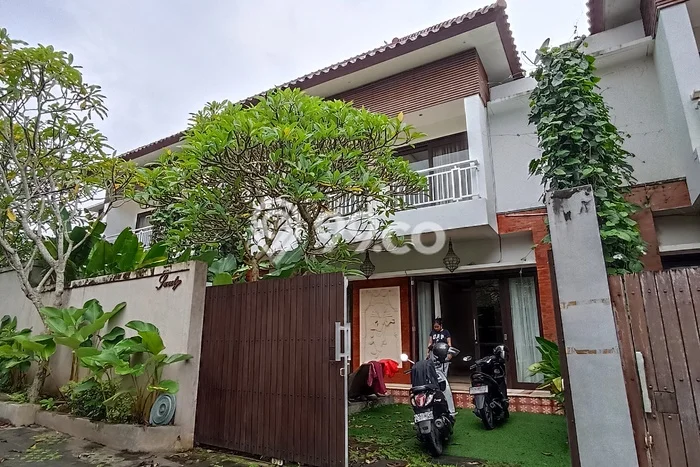 SEWA! Vila di , Area 150m2m², Dekat ke Pusat Kota SEWA! Vila di , Area 150m2m², Dekat ke Pusat Kota