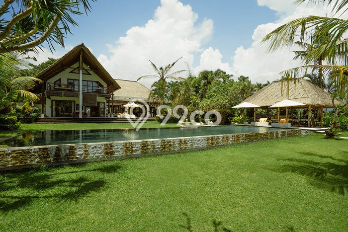 Vila Strategis di Seririt, Dimensi 4000m2m², Dekat ke beragam fasilitas Vila Strategis di Seririt, Dimensi 4000m2m², Dekat ke beragam fasilitas