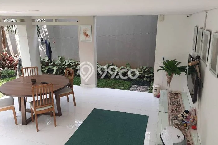 Dijual Rumah Luas Megah Dengan View Eksklusif di Ciumbuleuit, Bandung Dijual Rumah Luas Megah Dengan View Eksklusif di Ciumbuleuit, Bandung