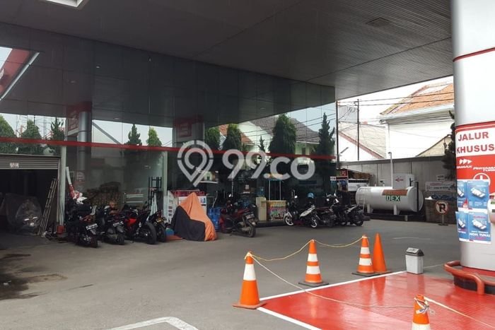 Untuk Dijual! Komersial di BKR Bandung LT 1000m2 / LB 200m2 Kawasan Bisnis Untuk Dijual! Komersial di BKR Bandung LT 1000m2 / LB 200m2 Kawasan Bisnis