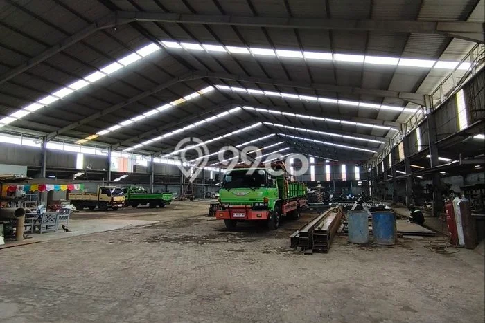 Unit Gudang Dijual di Bandung LT 3810m2 & LB 2700m2 Unit Gudang Dijual di Bandung LT 3810m2 & LB 2700m2