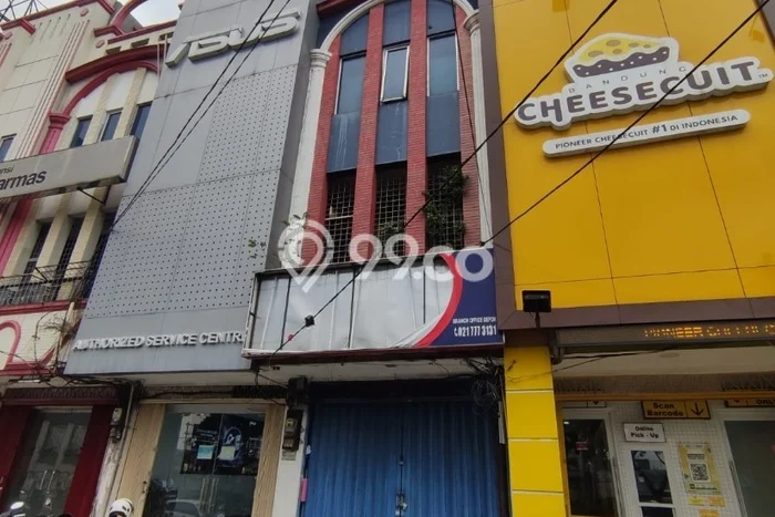 Unit Ruko Dijual di Depok LT 73m2 & LB 219m2 Unit Ruko Dijual di Depok LT 73m2 & LB 219m2
