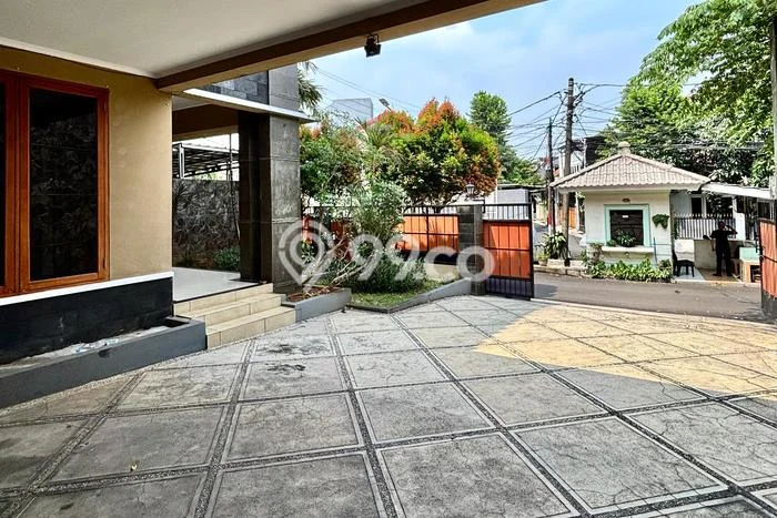 Sewa Rumah Harga Terjangkau di Pejaten Jakarta Selatan Punya 5 Kamar Tidur Sewa Rumah Harga Terjangkau di Pejaten Jakarta Selatan Punya 5 Kamar Tidur