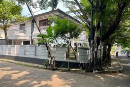 Dijual Rumah Mewah Megah Dengan View Eksklusif di Bintaro, Tangerang Selatan Dijual Rumah Mewah Megah Dengan View Eksklusif di Bintaro, Tangerang Selatan
