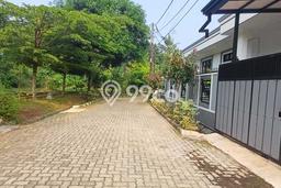NEW LISTING! Rumah Strategis di Ciputat, LT 150m² Bangunan 100m² NEW LISTING! Rumah Strategis di Ciputat, LT 150m² Bangunan 100m²