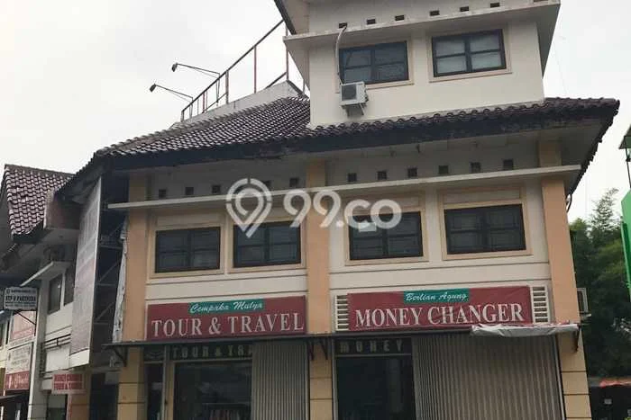 Disewakan Ruko di Pusat Kota Tangerang Selatan Ramai Strategis Disewakan Ruko di Pusat Kota Tangerang Selatan Ramai Strategis