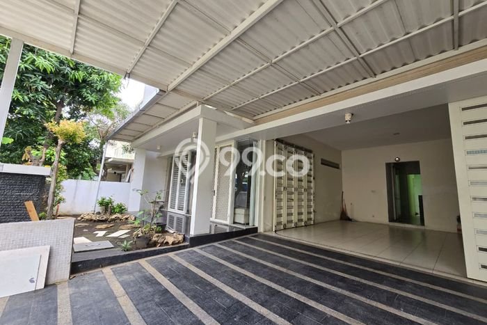 Hunian Premium di Surabaya Lokasi Strategis Kondisi Terawat Hunian Premium di Surabaya Lokasi Strategis Kondisi Terawat