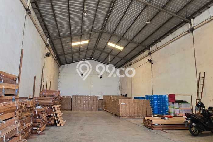Pabrik Dijual Lokasi Stratagis di Driyorejo Gresik Cocok untuk Investasi Pabrik Dijual Lokasi Stratagis di Driyorejo Gresik Cocok untuk Investasi