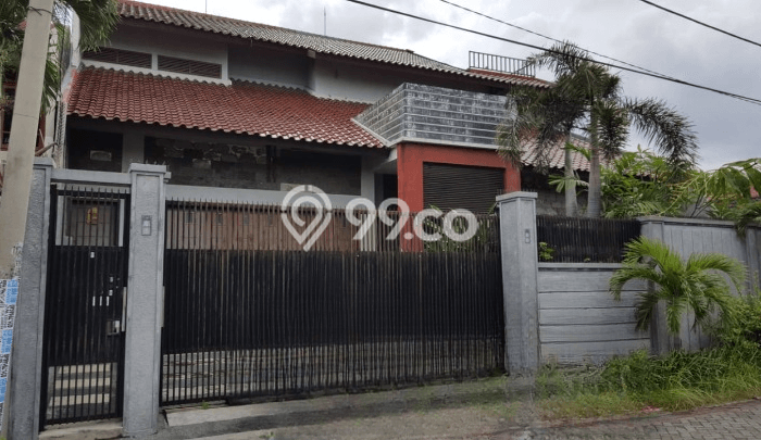 Siap Huni Rumah Mewah 5 Kamar di Wonocolo Dekat ke Mana Saja Siap Huni Rumah Mewah 5 Kamar di Wonocolo Dekat ke Mana Saja