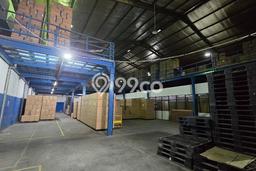 Area Ramai! Pabrik Dijual di Benowo untuk Bisnis Luas Bangunan 1000m2 Area Ramai! Pabrik Dijual di Benowo untuk Bisnis Luas Bangunan 1000m2