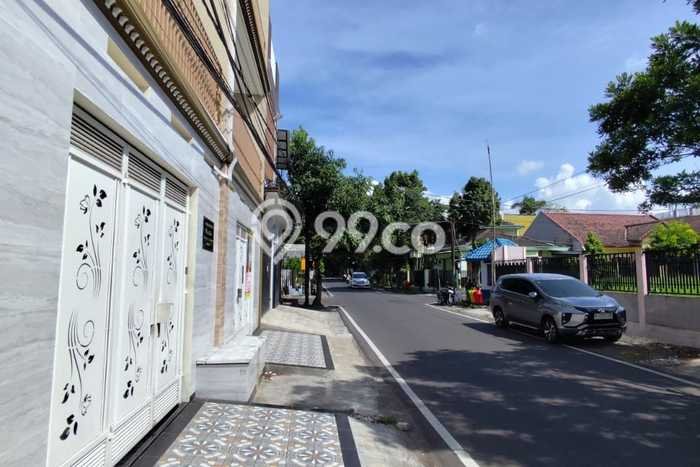 Dijual Rumah Mewah Exclusive di Lowokwaru, Malang Dijual Rumah Mewah Exclusive di Lowokwaru, Malang