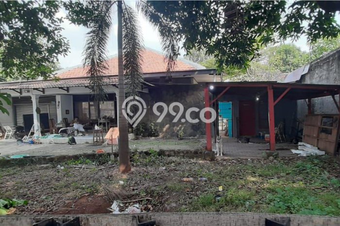 Rumah Elit LB 400m2 Siap Huni Desain Elegan di Pondok Bambu, Jakarta Timur Rumah Elit LB 400m2 Siap Huni Desain Elegan di Pondok Bambu, Jakarta Timur